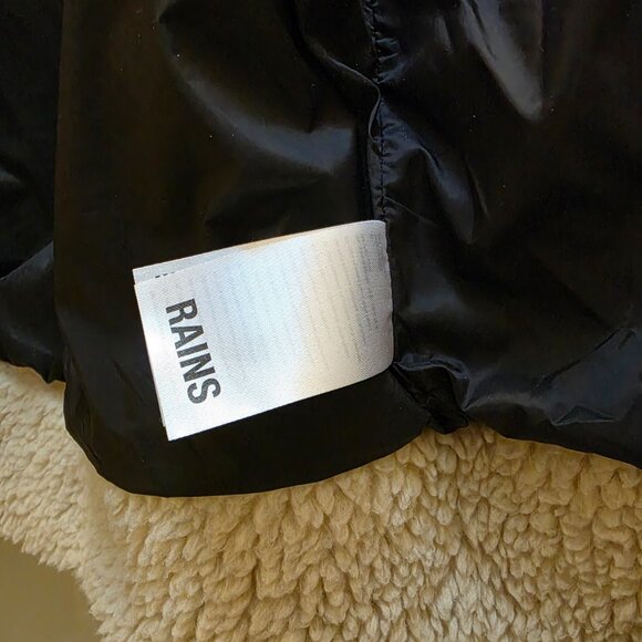 Rains Kofu Fleece Bomber Vest Unisex Size S (Men's S/Women's M) - Picture 9 of 9